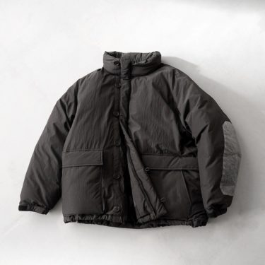 【2025冬】午後の紅茶×目黒蓮くんの新CM衣装まとめ｜着用ダウン＆ニット帽のブランド情報